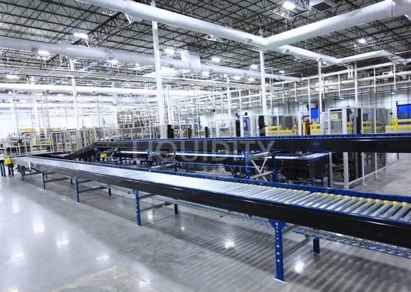 Case Conveyor – Never Used