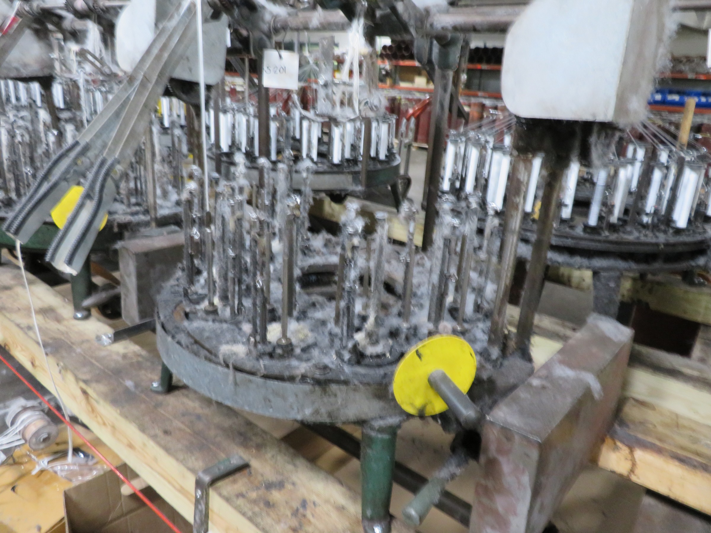 (LARGE LOT) New England Butt Braiders