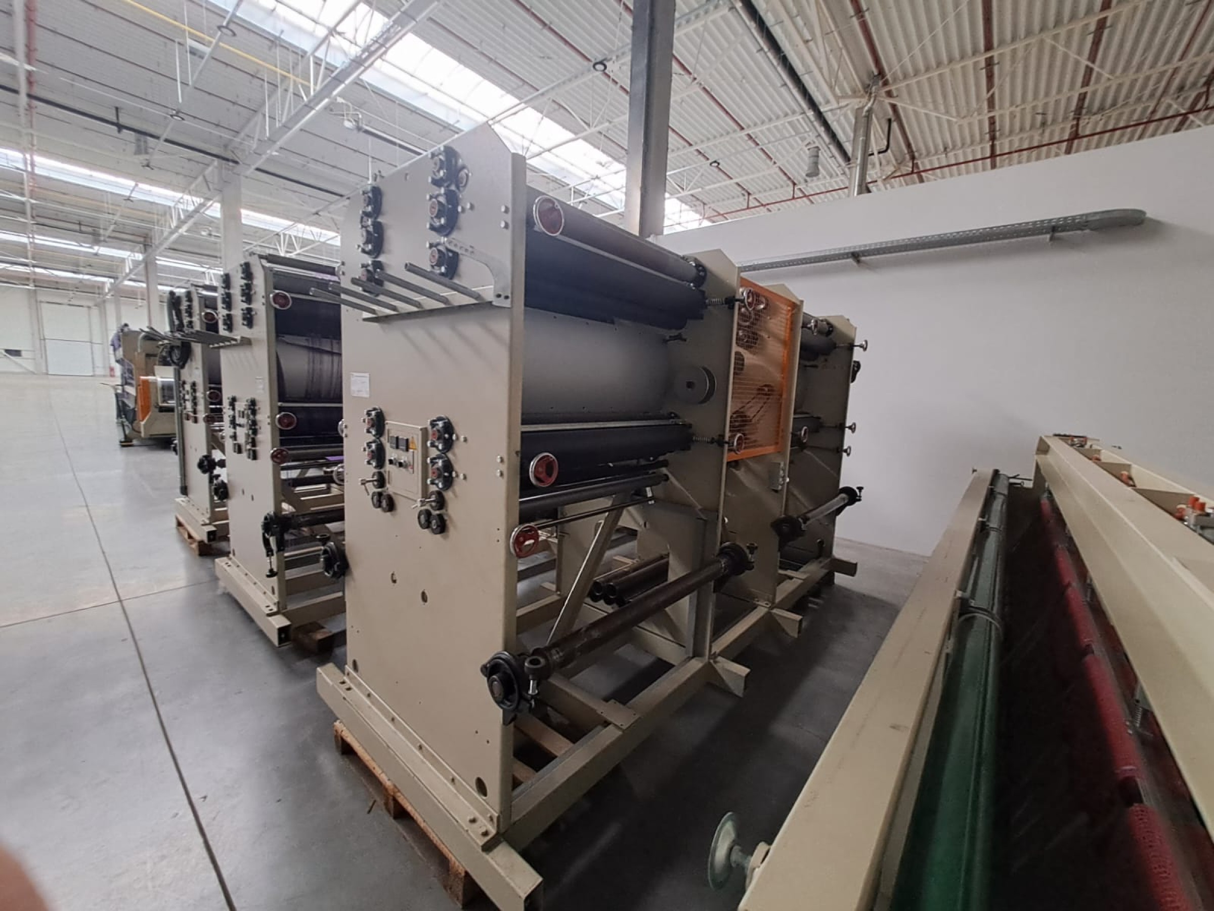 Complete Fung Chang (Taiwan) Raschel Knitting Lines