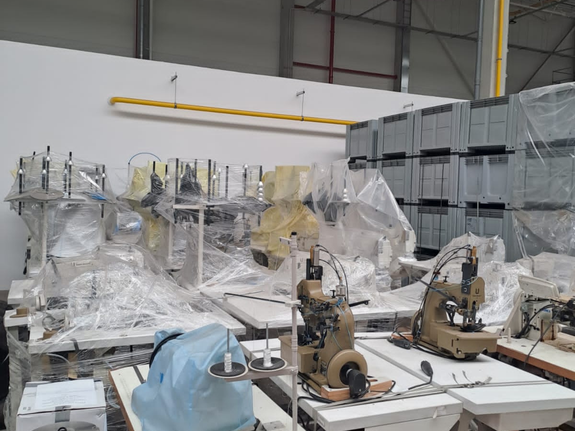 (LOT) Juki and Union Special Heavy-Gauge Sewing Machines